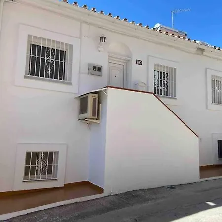 Casa En Village Burriana * Nerja